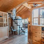 3 By Interhome *